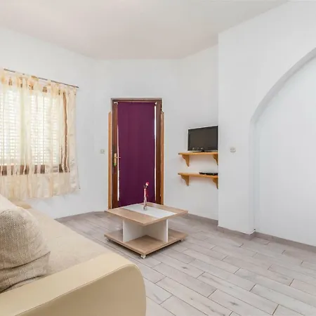 Appartement Nikola *